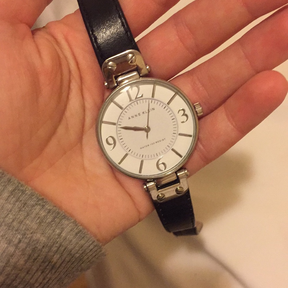 Anne Klein watch with new battery
